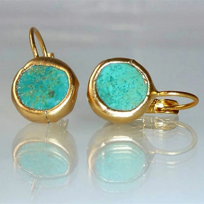 Pendientes de oro con piedra de turquesa