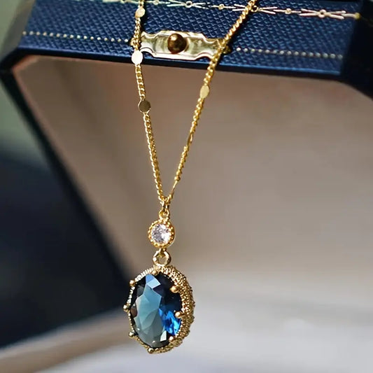 Collar Thessia Lunebray