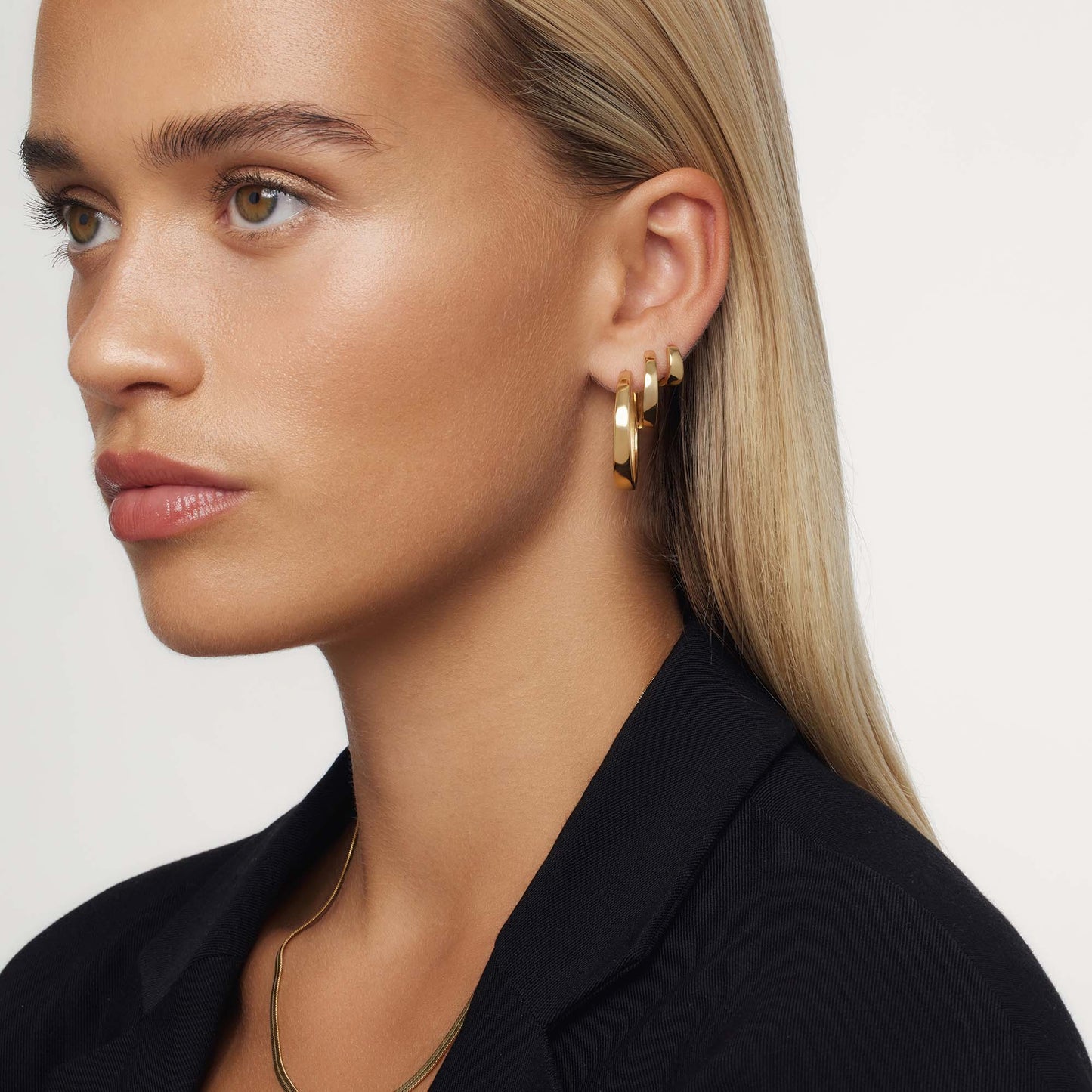 Pendientes Gia Statement Hoops