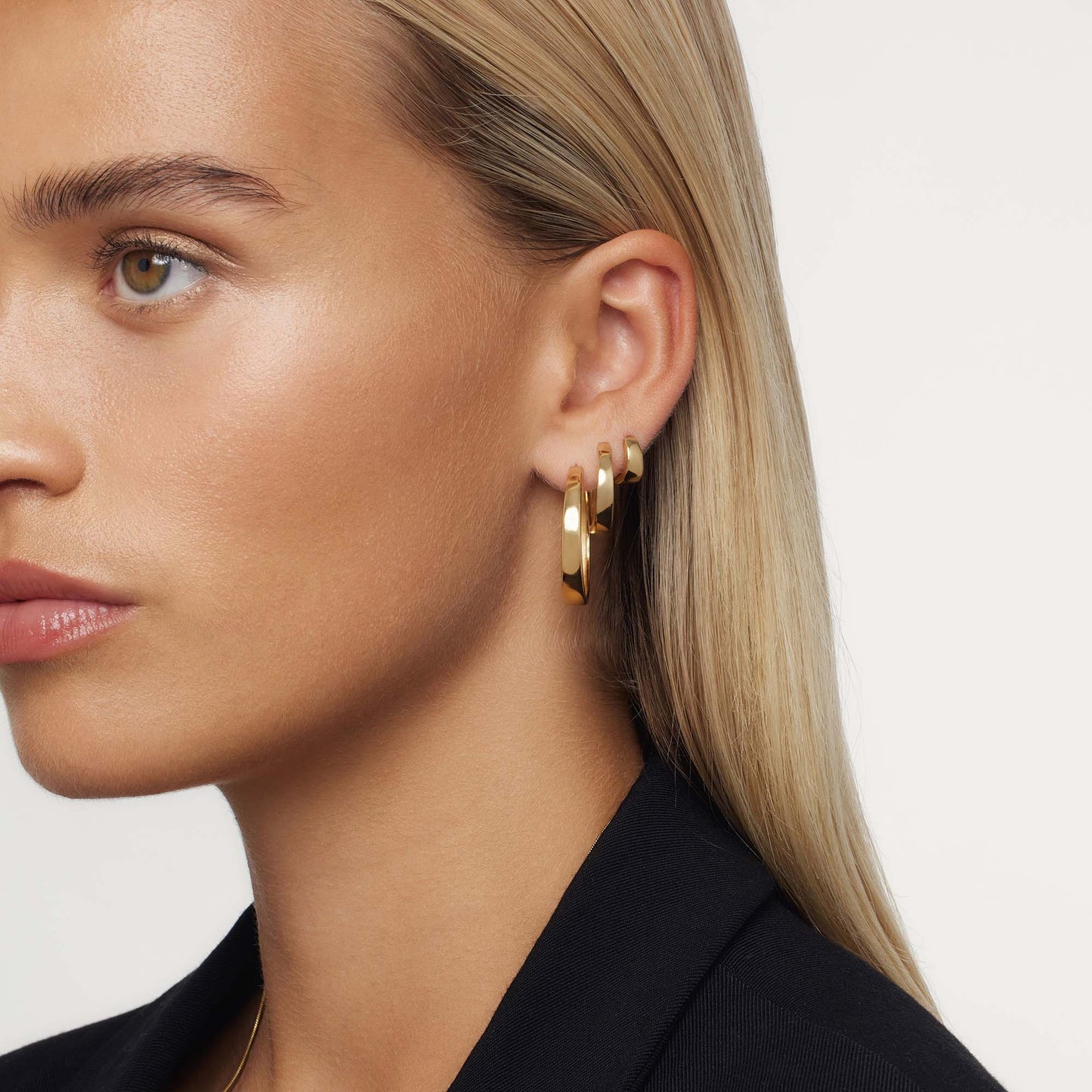 Pendientes Gia Statement Hoops