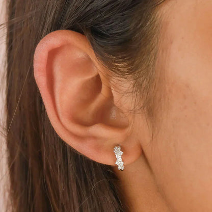 Pendientes de solitario con cristales en forma de racimo