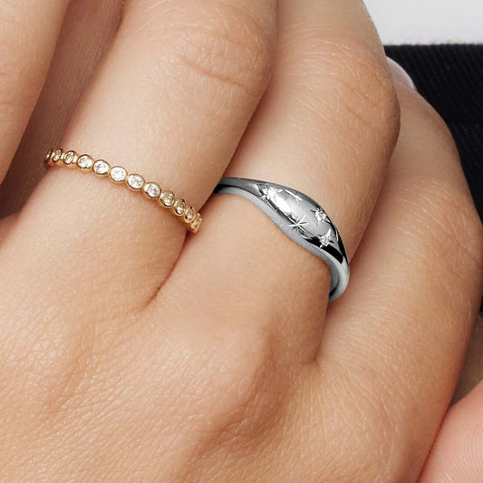 Anillo de cúpula de diamantes
