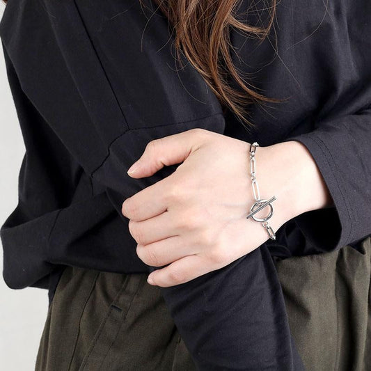 Pulsera T-Bar con eslabones